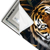 Led Wandbild Majestaetischer Tiger Im Dschungel Hochformat Materialvorschau