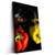 Led Wandbild Spritzer Von Paprika Beim Fallen Ins Wasser Hochformat Produktvorschau Seitlich
