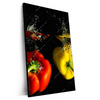 Xxl Wandbild Spritzer Von Paprika Beim Fallen Ins Wasser Hochformat Produktvorschau Seitlich